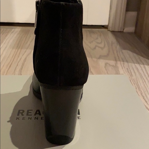 Brand New Kenneth Cole Booties - Picture 6 of 7